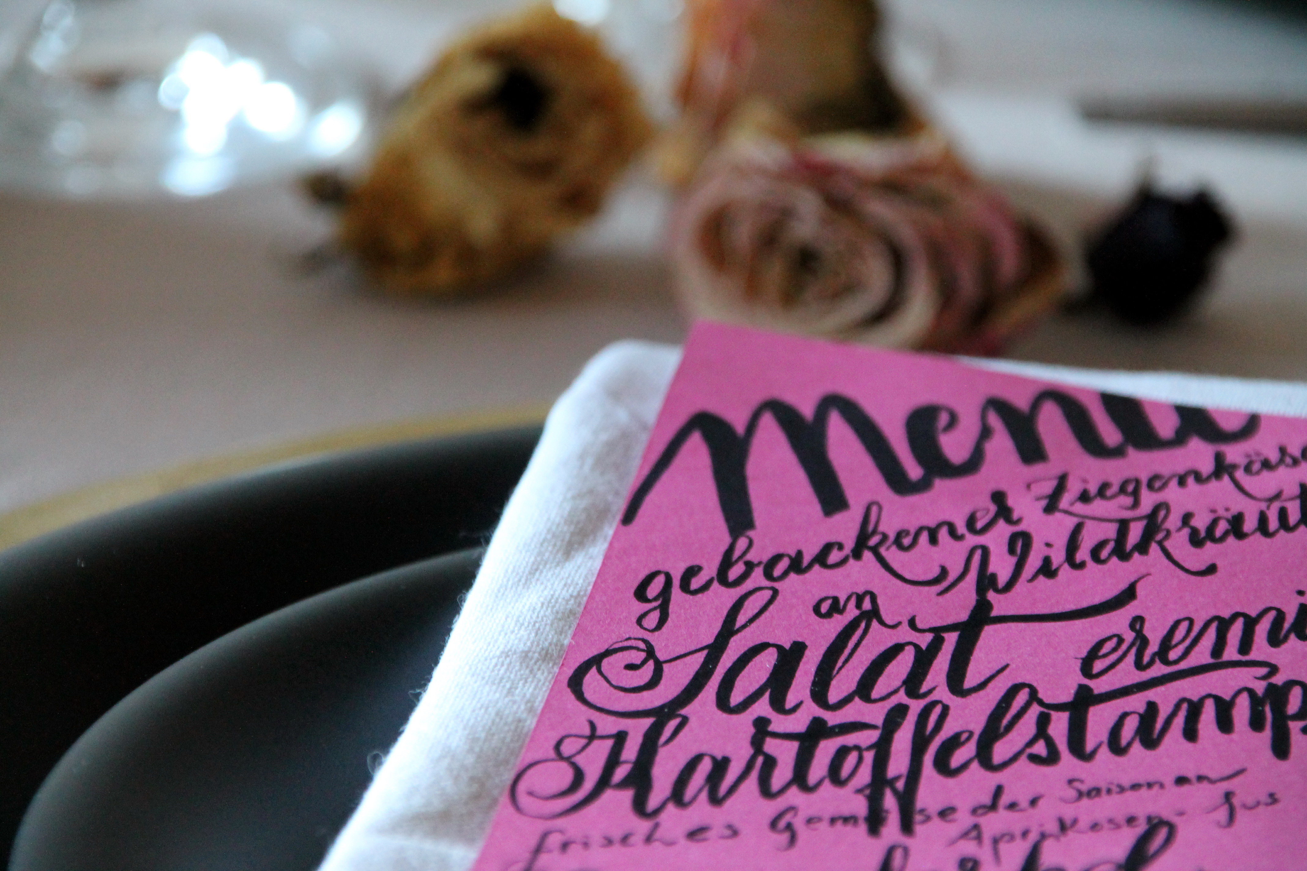 Handletteringkurs für alle Verliebten! Schreibkunstkurs im Atelier Kühn in Hanau. Kreative Kalligraphiekurse und Handletteringkurse im Atelier Kühn Handletteringkurs für alle Verliebten! Schreibkunstkurs im Atelier Kühn in Hanau. Kreative Kalligraphiekurse und Handletteringkurse im Atelier Kühn