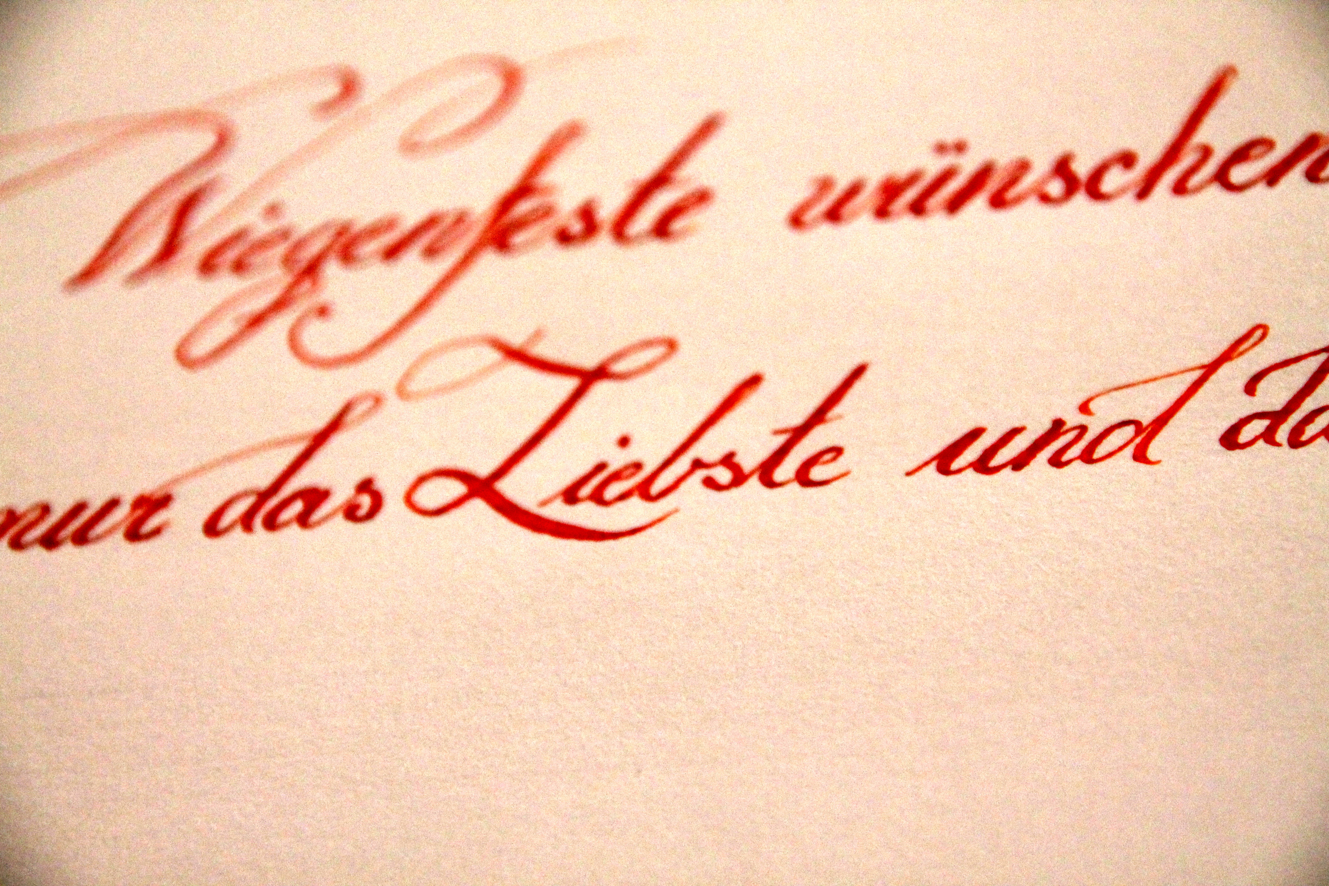 Sie geben den Auftrag ich schreibe f&uuml;r Sie. Kalligraphien von J.K&uuml;hn